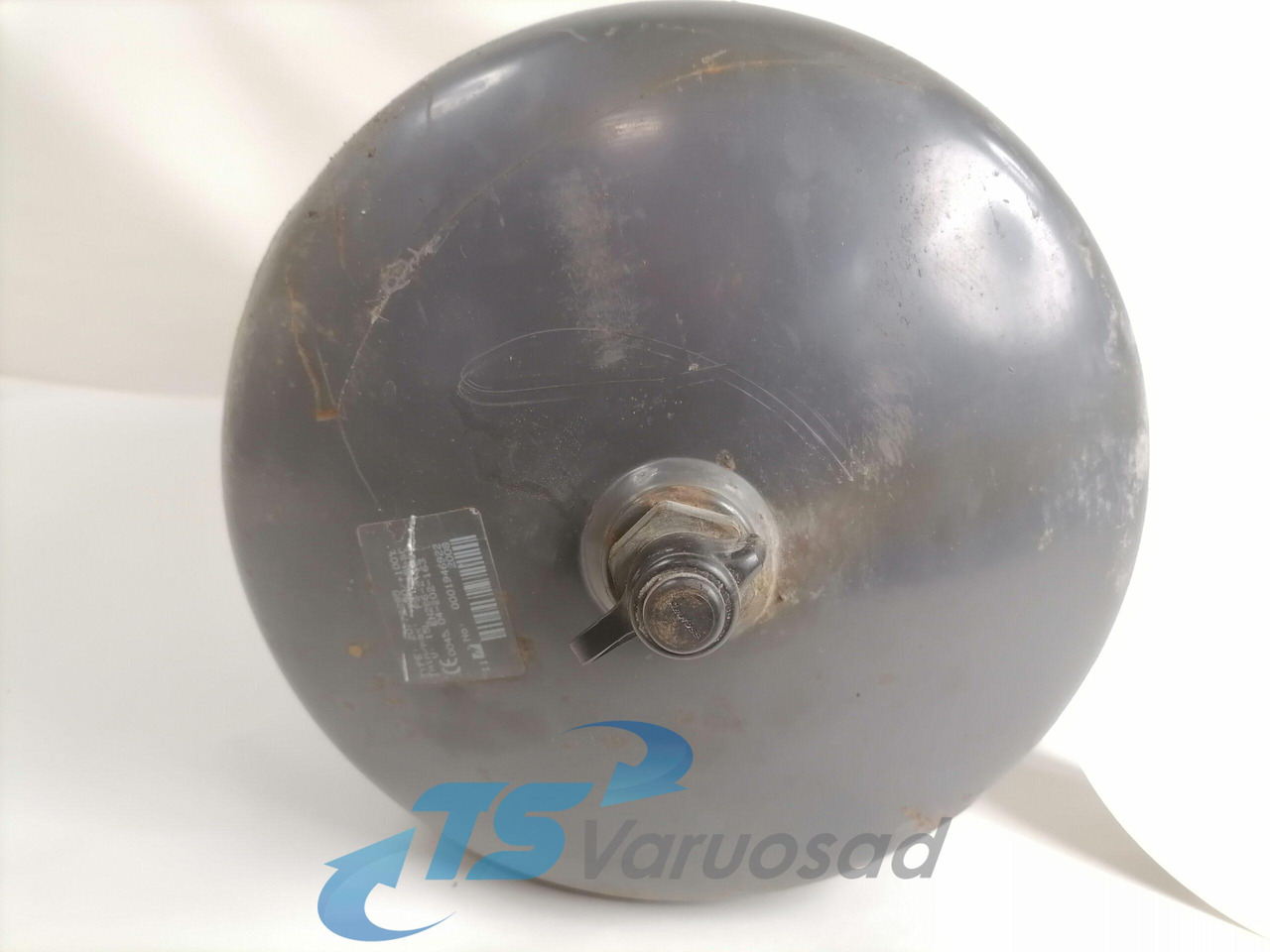 Volvo Air tank 20772295 - Universaldel för Lastbil: bild 2 Volvo Air tank 20772295 - Universaldel för Lastbil: bild 2