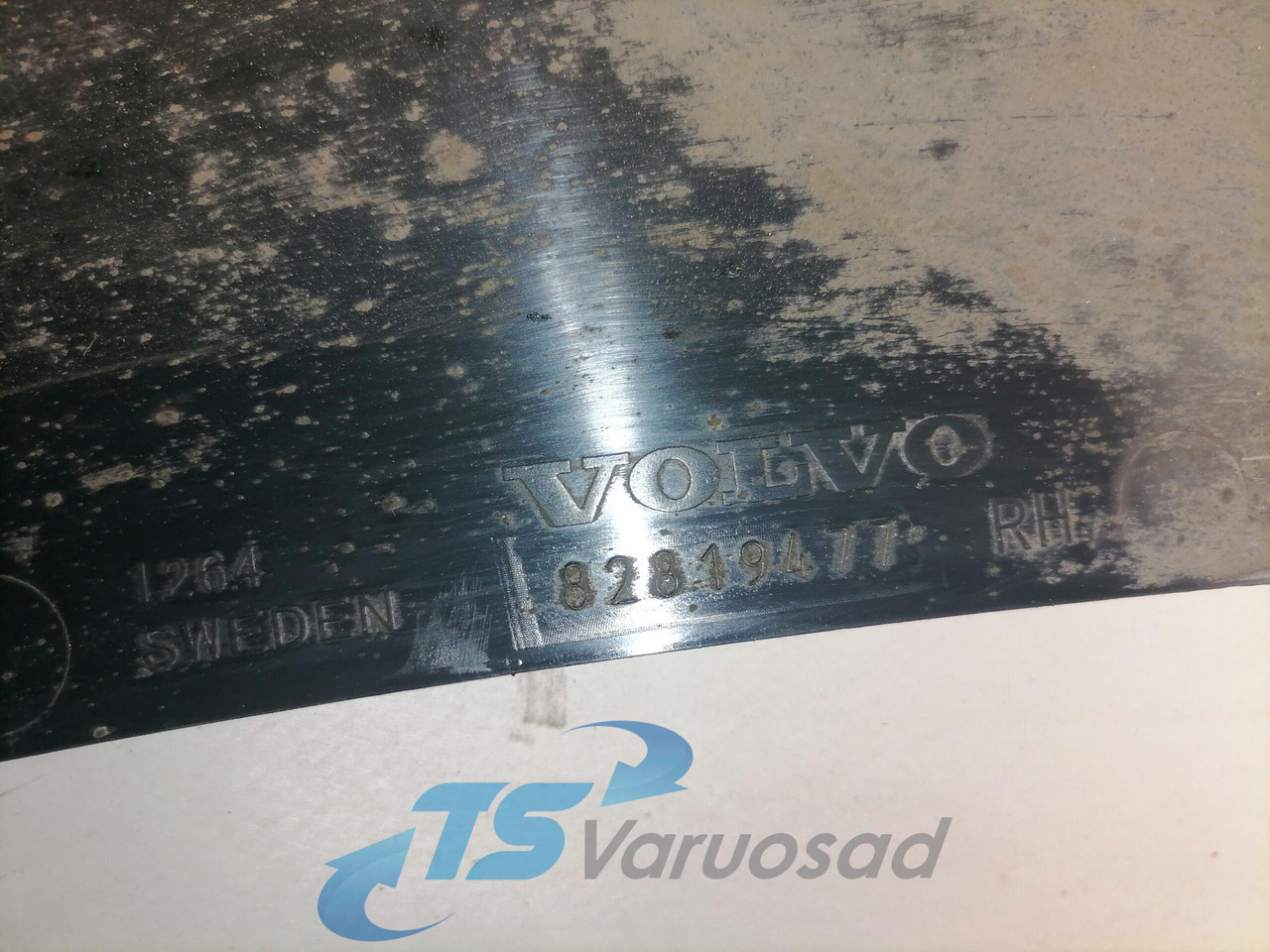 Volvo Astmelaua plastik 82819477 - Fotsteg för Lastbil: bild 3 Volvo Astmelaua plastik 82819477 - Fotsteg för Lastbil: bild 3