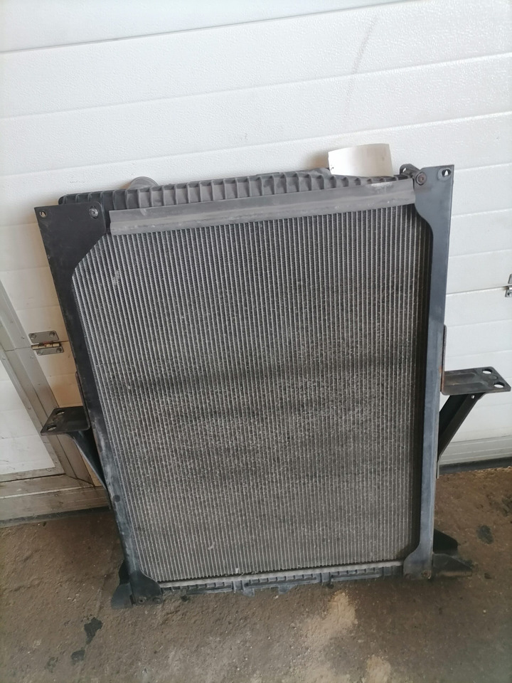 Volvo Cooling radiator 21384581 - Kylare för Lastbil: bild 2 Volvo Cooling radiator 21384581 - Kylare för Lastbil: bild 2