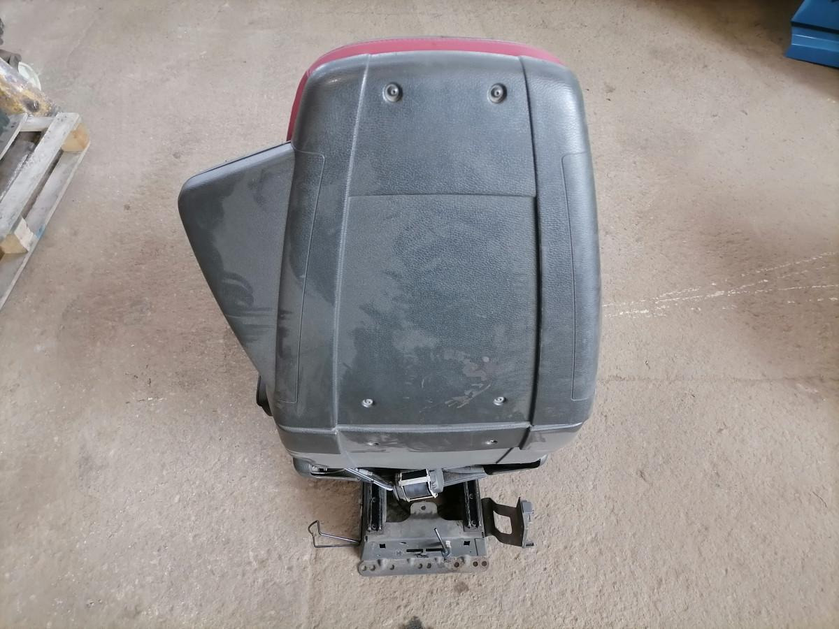 Volvo Driver seat 22039408 - Säte för Lastbil: bild 4 Volvo Driver seat 22039408 - Säte för Lastbil: bild 4