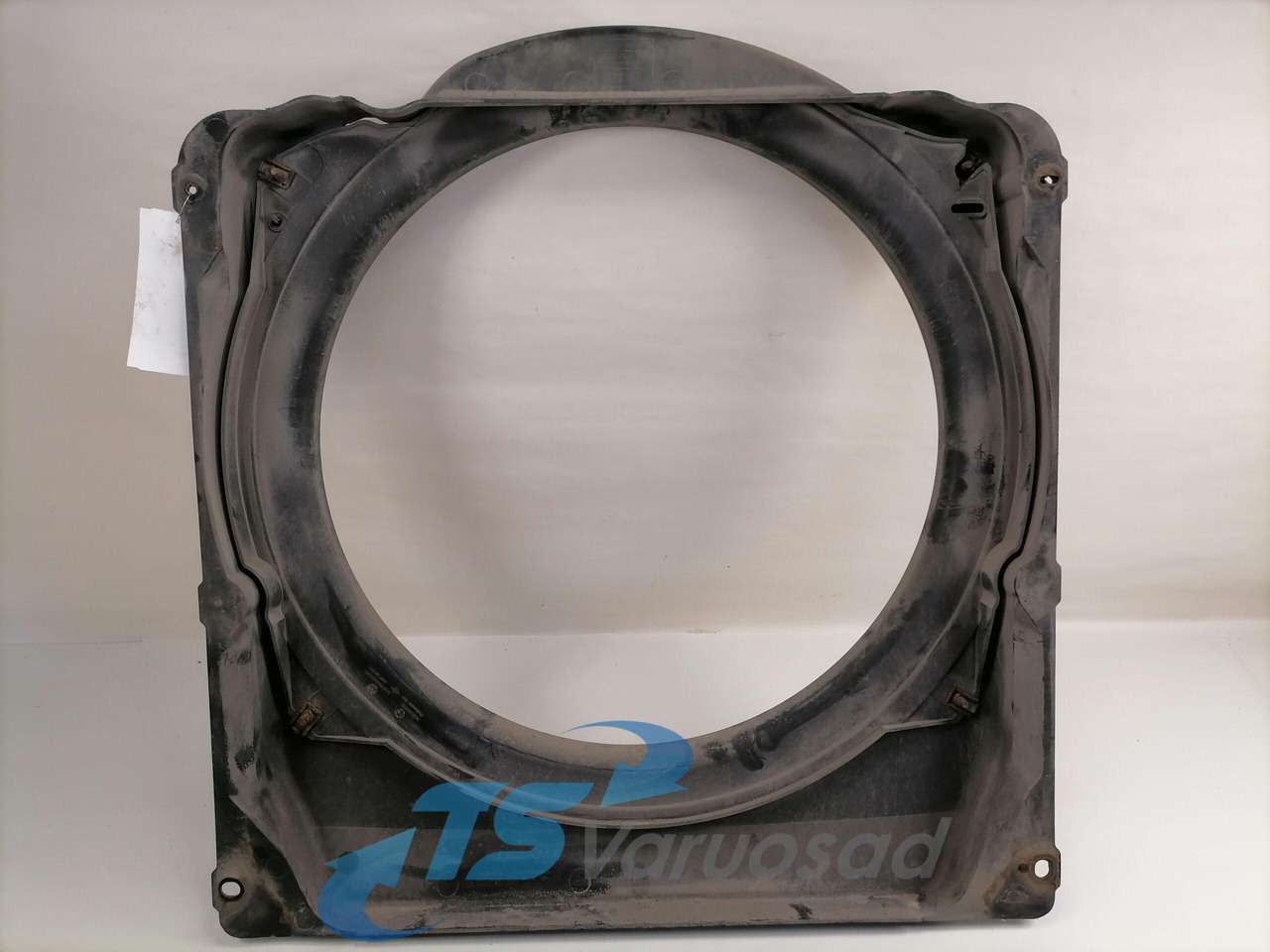 Volvo Fan shroud 20869865 - Kylare för Lastbil: bild 2 Volvo Fan shroud 20869865 - Kylare för Lastbil: bild 2