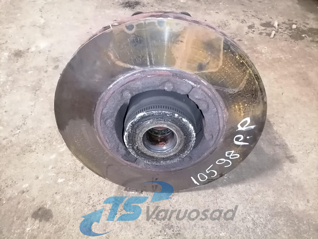 Volvo First wheel hub 1026853 - Hub för Lastbil: bild 2 Volvo First wheel hub 1026853 - Hub för Lastbil: bild 2