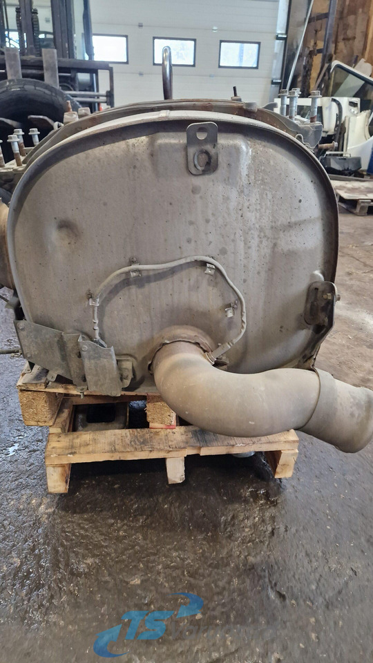 Volvo Muffler 22495989 - Ljuddämpare för Lastbil: bild 3 Volvo Muffler 22495989 - Ljuddämpare för Lastbil: bild 3