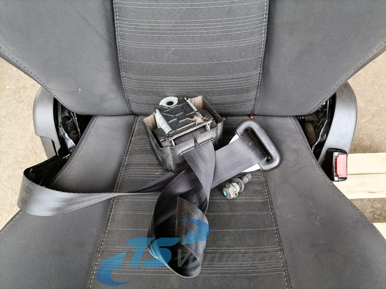 Volvo Passenger seat 82201647 - Säte för Lastbil: bild 5 Volvo Passenger seat 82201647 - Säte för Lastbil: bild 5