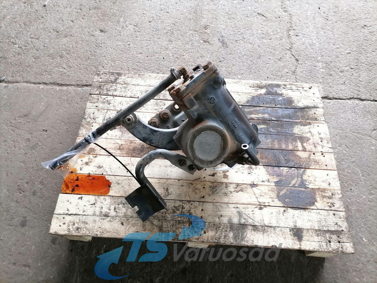 Volvo Steering box 20901108 - Styrväxel för Lastbil: bild 1 Volvo Steering box 20901108 - Styrväxel för Lastbil: bild 1