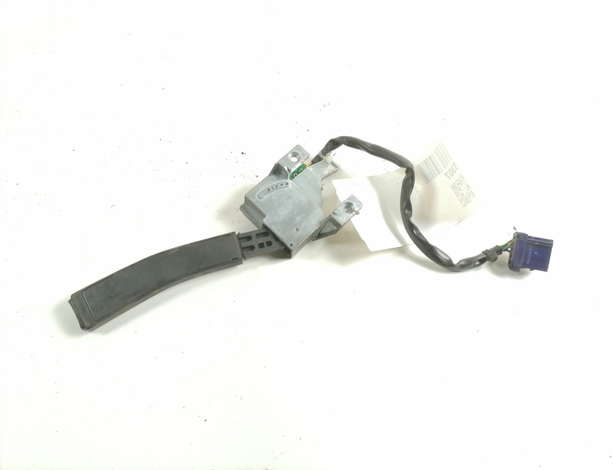 Volvo Switch, exhaust brake 20399175 - Elektriskt system för Lastbil: bild 3 Volvo Switch, exhaust brake 20399175 - Elektriskt system för Lastbil: bild 3