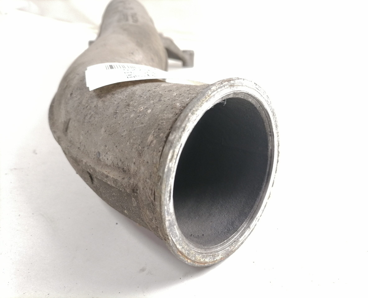 Volvo intercooler pipe 3979999 - Intercooler för Lastbil: bild 3 Volvo intercooler pipe 3979999 - Intercooler för Lastbil: bild 3