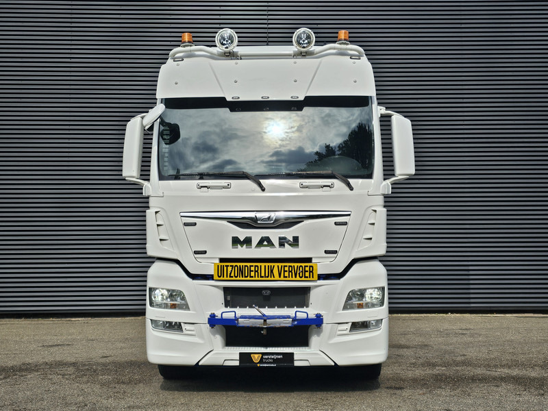 MAN TGX 33.560 6x4 / RETARDER / 464 dkm - Dragbil: bild 2 MAN TGX 33.560 6x4 / RETARDER / 464 dkm - Dragbil: bild 2