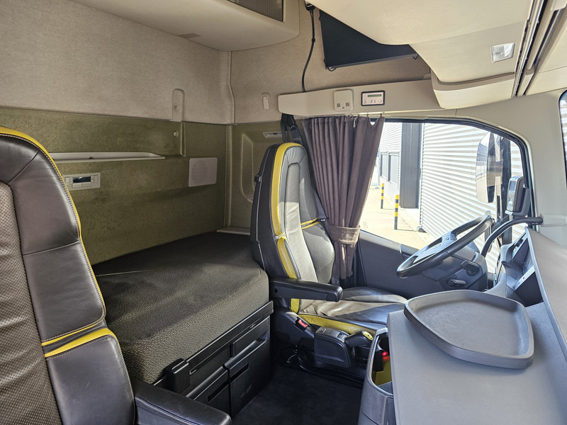 Volvo FH16.650 / RETARDER / FULL AIR / NL-TRUCK - Dragbil: bild 2 Volvo FH16.650 / RETARDER / FULL AIR / NL-TRUCK - Dragbil: bild 2