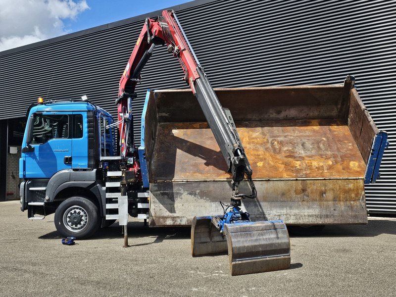MAN TGS 28.400 6X4-4 BL / CRANE + 2 SIDE TIPPER - Tippbil lastbil, Kranbil: bild 4 MAN TGS 28.400 6X4-4 BL / CRANE + 2 SIDE TIPPER - Tippbil lastbil, Kranbil: bild 4
