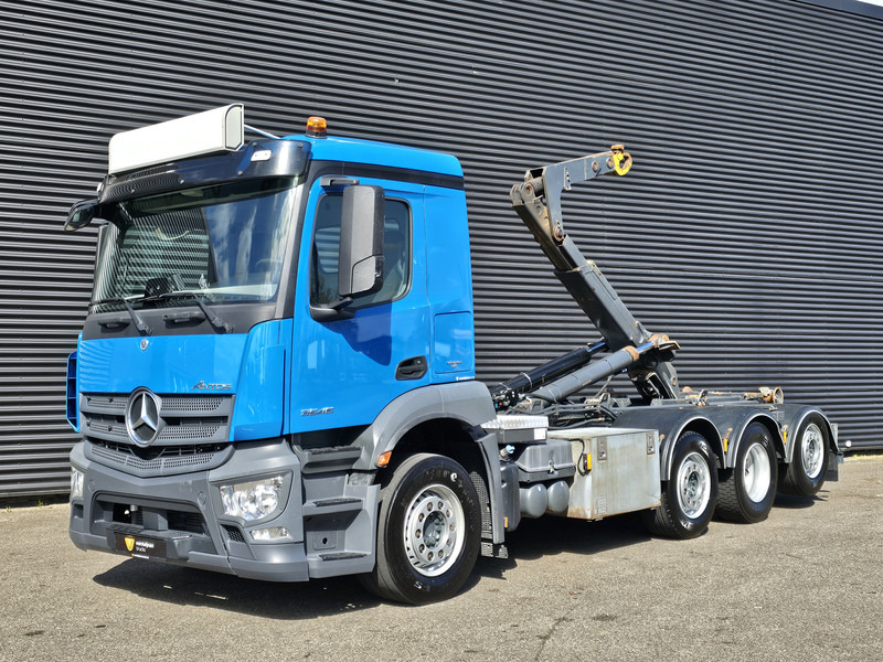 Mercedes-Benz Antos 3546 / 8x2/6 / HOOKLIFT / ABROLLKIPPER - Lastväxlare lastbil: bild 1 Mercedes-Benz Antos 3546 / 8x2/6 / HOOKLIFT / ABROLLKIPPER - Lastväxlare lastbil: bild 1