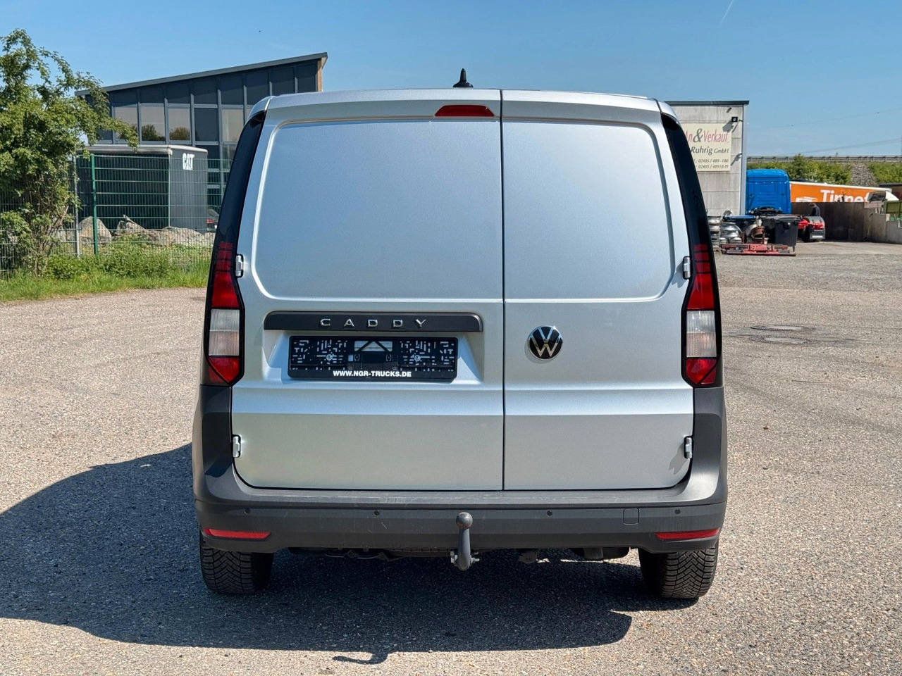 Volkswagen Caddy 4x2 | Klima | AHK | PDC | Spurhalteass. - Persontransport: bild 4 Volkswagen Caddy 4x2 | Klima | AHK | PDC | Spurhalteass. - Persontransport: bild 4