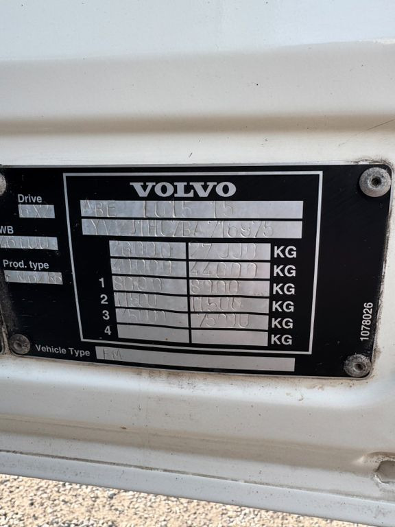 Volvo FM 410 6X2 Kühlkoffer mit Carrier Diesel & Strom - Kylbil lastbil: bild 3 Volvo FM 410 6X2 Kühlkoffer mit Carrier Diesel & Strom - Kylbil lastbil: bild 3