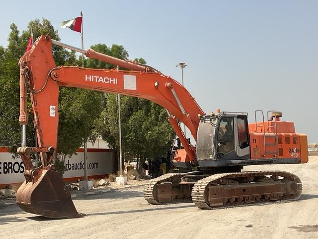 Hitachi ZX450-3F - Bandgrävare: bild 1 Hitachi ZX450-3F - Bandgrävare: bild 1