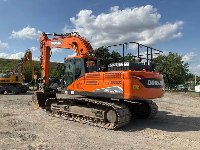 Doosan DX300LC-7 - Bandgrävare: bild 2 Doosan DX300LC-7 - Bandgrävare: bild 2
