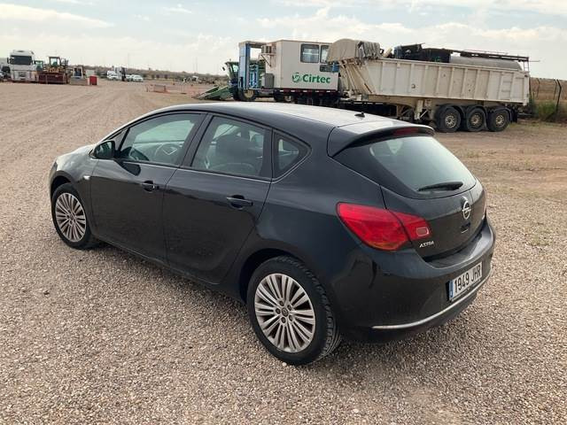 Opel Astra - Personbil: bild 2 Opel Astra - Personbil: bild 2