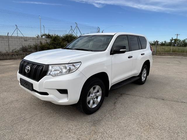 Toyota Land Cruiser Prado - SUV: bild 1 Toyota Land Cruiser Prado - SUV: bild 1