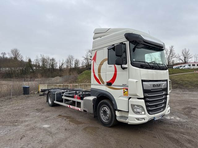 DAF XF450 - Containerbil/ Växelflak lastbil: bild 4 DAF XF450 - Containerbil/ Växelflak lastbil: bild 4