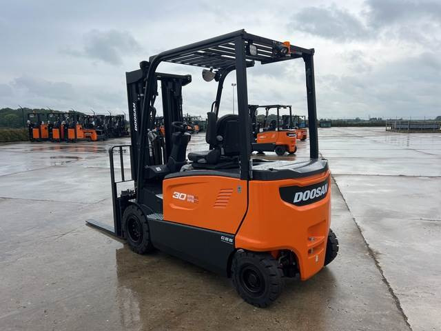 Doosan B30X-7 PLUS - Eltruck: bild 2 Doosan B30X-7 PLUS - Eltruck: bild 2