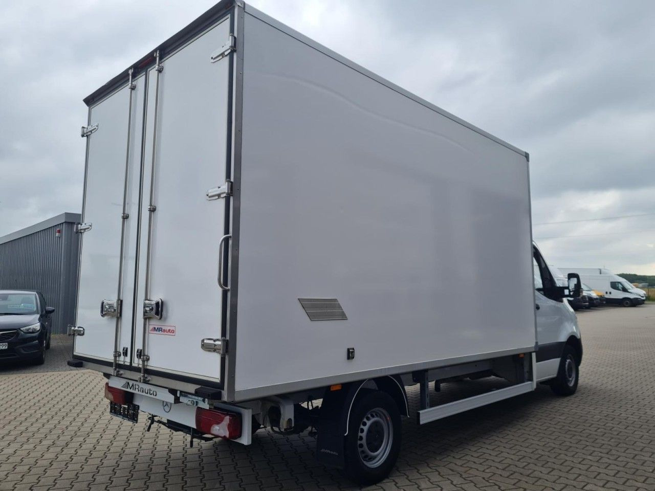 Mercedes-Benz Sprinter 315 CDI Koffer RWD KLIMA TEMPOMAT RWD - Volymskåp: bild 4 Mercedes-Benz Sprinter 315 CDI Koffer RWD KLIMA TEMPOMAT RWD - Volymskåp: bild 4