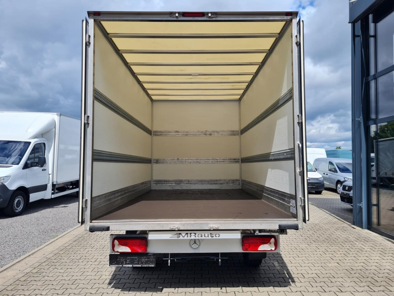 Mercedes-Benz Sprinter 315 CDi Möbel Koffer RWD KLIMA TEMPOMAT - Volymskåp: bild 5 Mercedes-Benz Sprinter 315 CDi Möbel Koffer RWD KLIMA TEMPOMAT - Volymskåp: bild 5