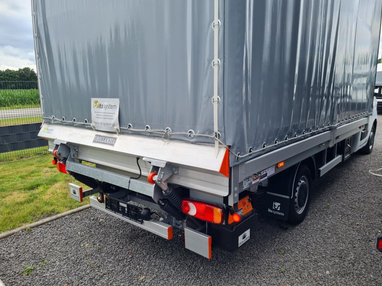 Renault Master 3,5t Pritsche Schiebe Plane dCi LBW Luftf - Transportbil med kapell: bild 4 Renault Master 3,5t Pritsche Schiebe Plane dCi LBW Luftf - Transportbil med kapell: bild 4