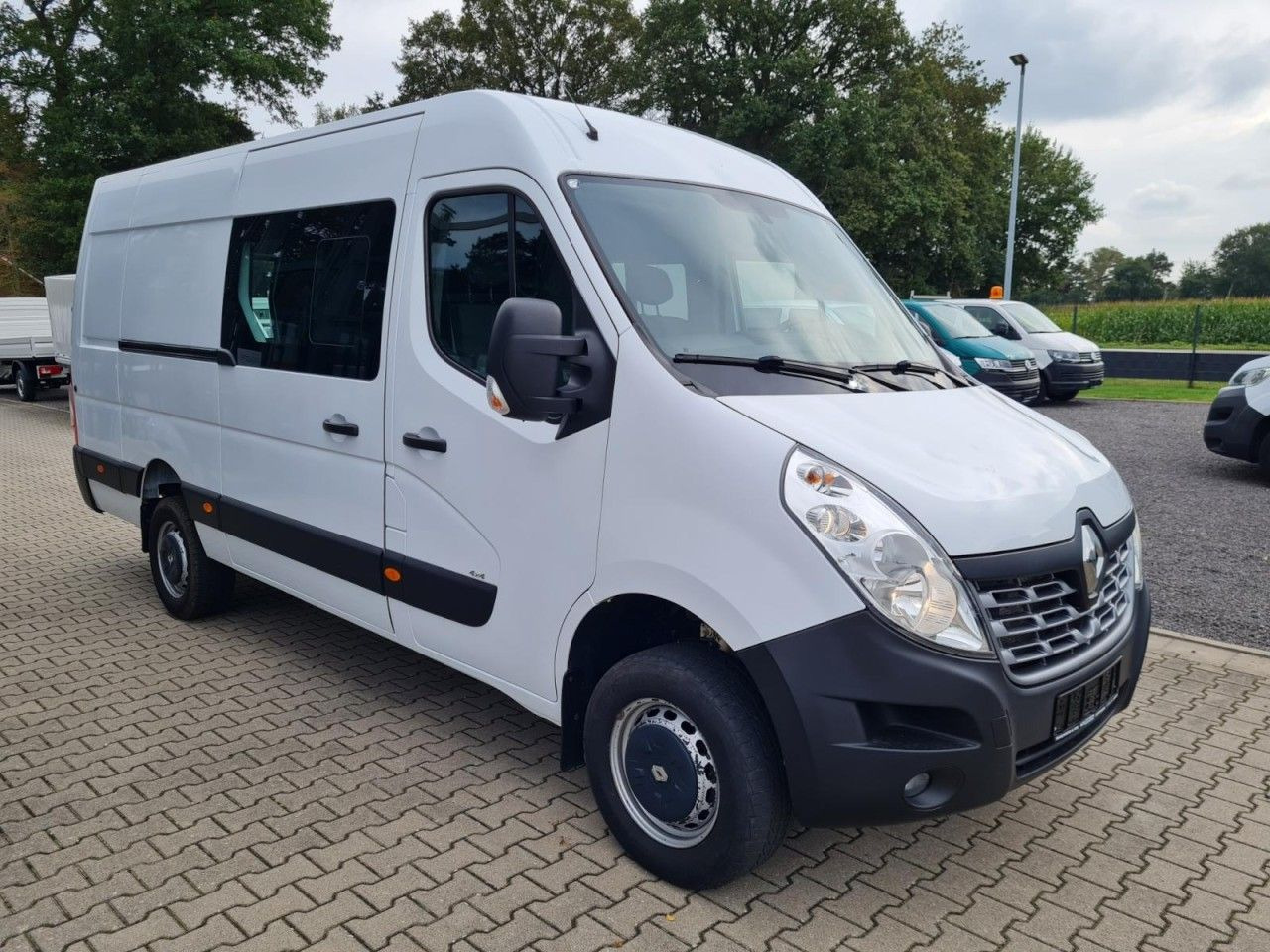 Renault Master 35 Kasten LR Doka 6-Sitze 4x4 Allrad AHK - Skåpbil, Dubbelhytt transportbil: bild 3 Renault Master 35 Kasten LR Doka 6-Sitze 4x4 Allrad AHK - Skåpbil, Dubbelhytt transportbil: bild 3