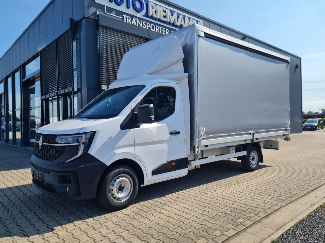 Renault Master 35 Pritsche Schiebe Plane dCi 170 - Transportbil med kapell: bild 3 Renault Master 35 Pritsche Schiebe Plane dCi 170 - Transportbil med kapell: bild 3