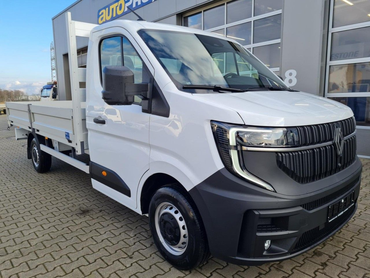 Renault Master New 35 Pritsche lang KLIMA KOMFORT TEMPOM - Transportbil med flak: bild 3 Renault Master New 35 Pritsche lang KLIMA KOMFORT TEMPOM - Transportbil med flak: bild 3