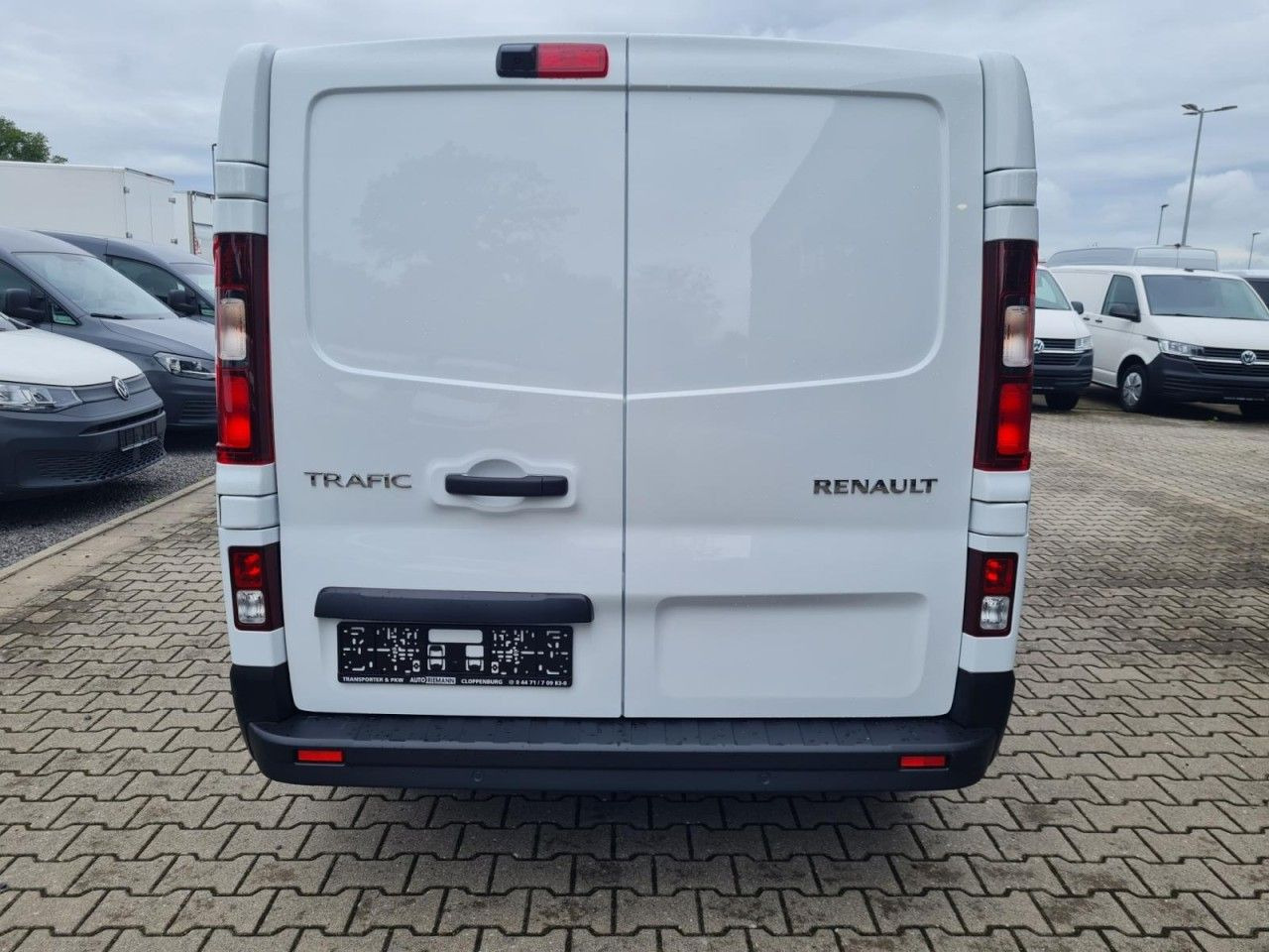Renault Trafic Kühlkasten 3.0t L2 KLIMA LED NAVI_APP TEM - Kylbil: bild 5 Renault Trafic Kühlkasten 3.0t L2 KLIMA LED NAVI_APP TEM - Kylbil: bild 5