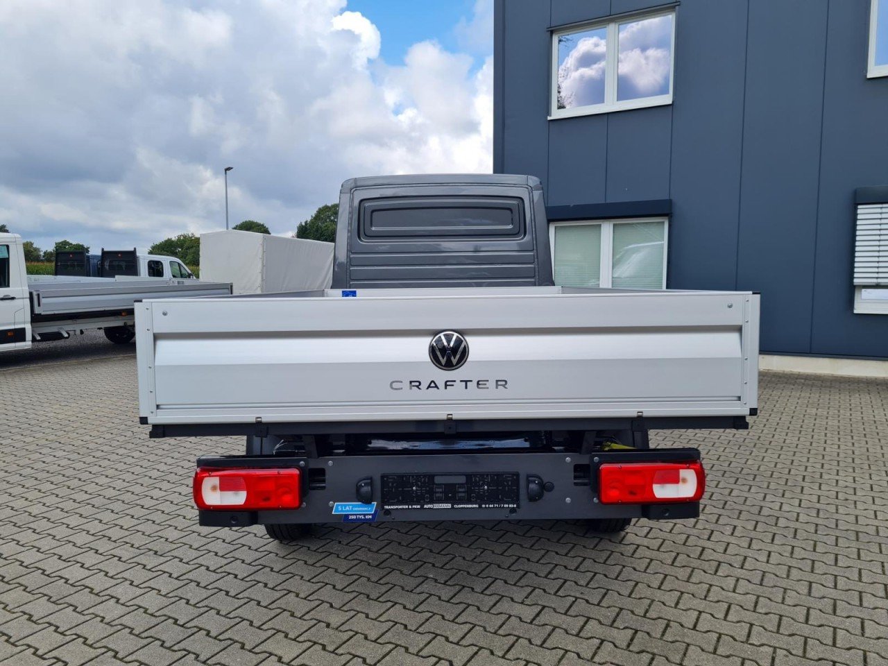 Volkswagen Crafter 35 Doka 7-Sitze MAXI L4 KLIMA TEMPOMAT - Transportbil med flak, Dubbelhytt transportbil: bild 5 Volkswagen Crafter 35 Doka 7-Sitze MAXI L4 KLIMA TEMPOMAT - Transportbil med flak, Dubbelhytt transportbil: bild 5
