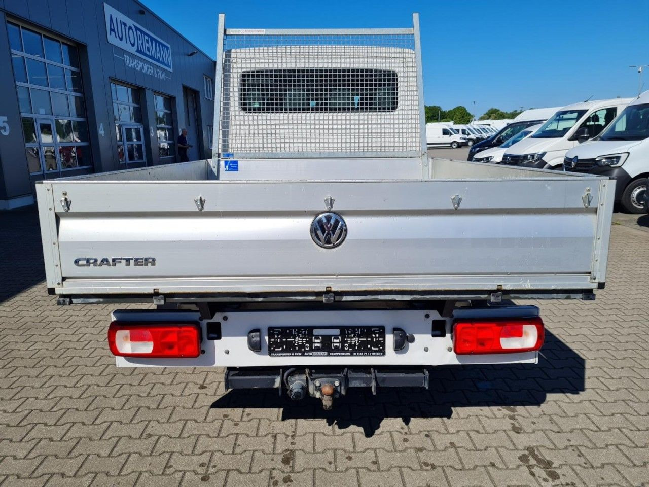 Volkswagen Crafter 35 Doka MR 7-Sitze AHK KLIMA KOMFORT - Transportbil med flak: bild 5 Volkswagen Crafter 35 Doka MR 7-Sitze AHK KLIMA KOMFORT - Transportbil med flak: bild 5