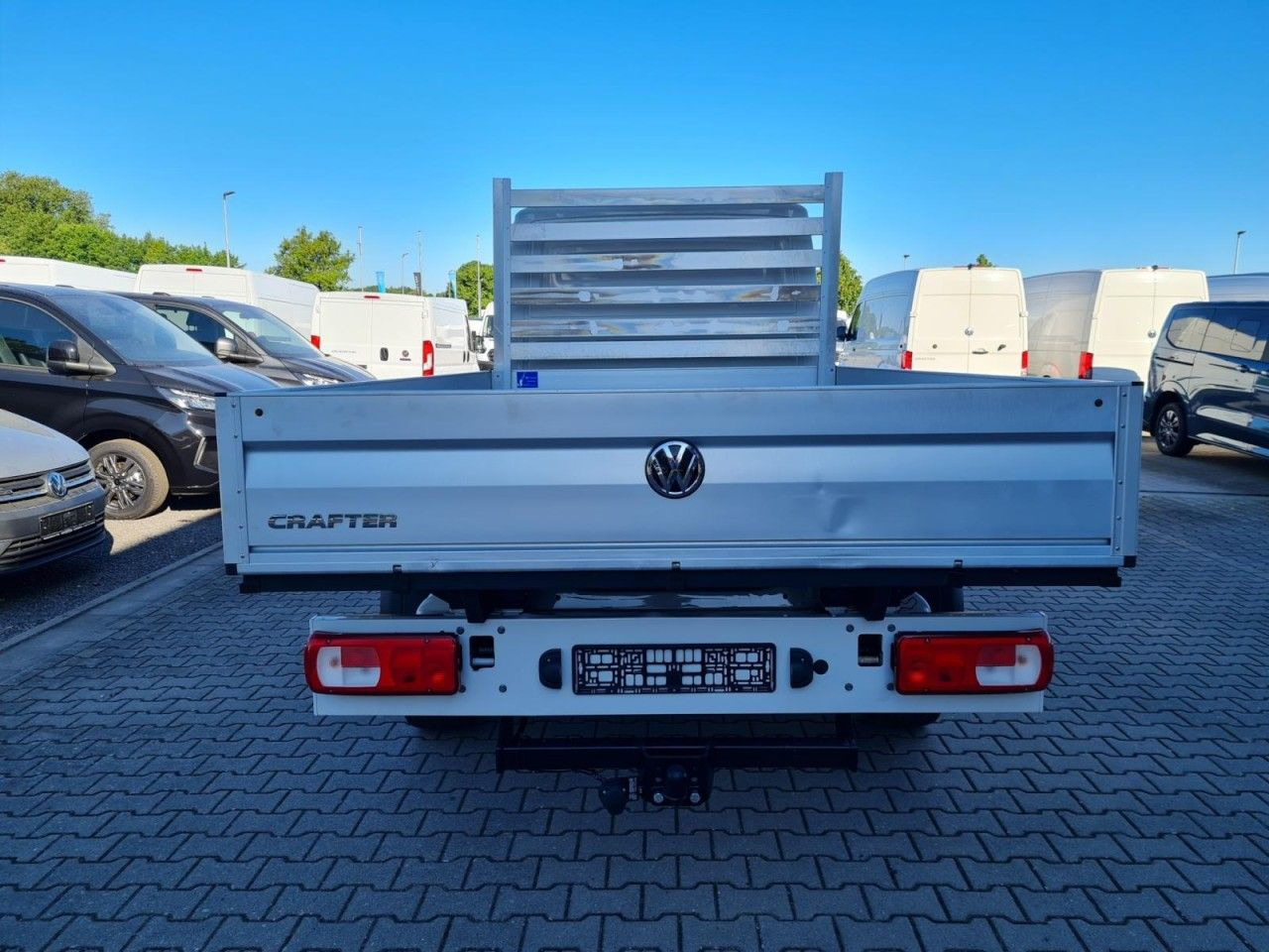 Volkswagen Crafter 35 Doka TDI lang AHK Klima - Transportbil med flak, Dubbelhytt transportbil: bild 5 Volkswagen Crafter 35 Doka TDI lang AHK Klima - Transportbil med flak, Dubbelhytt transportbil: bild 5