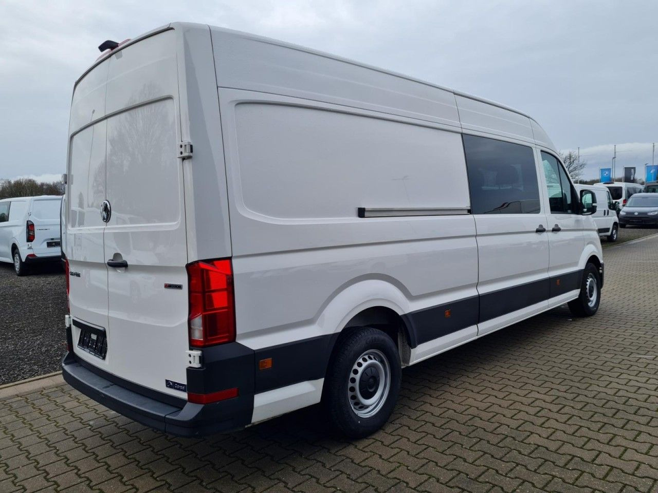 Volkswagen Crafter 35 Kasten 4MOTION L4H3 Plus Doka 7-Sitze - Skåpbil, Dubbelhytt transportbil: bild 4 Volkswagen Crafter 35 Kasten 4MOTION L4H3 Plus Doka 7-Sitze - Skåpbil, Dubbelhytt transportbil: bild 4