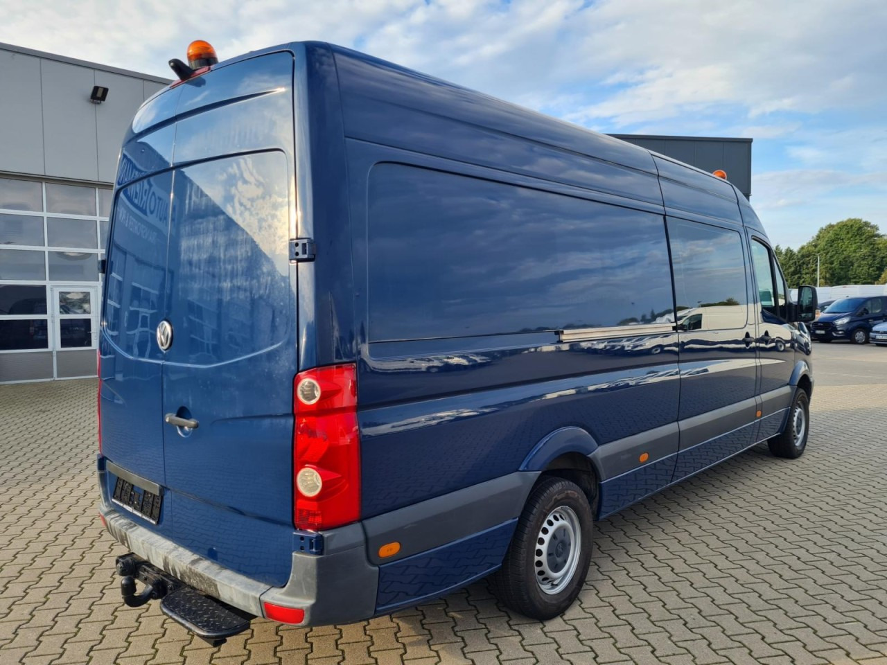 Volkswagen Crafter 35 Kasten Doka 5 Sitze AHK 3.5to REGALSYSTEM - Skåpbil, Dubbelhytt transportbil: bild 4 Volkswagen Crafter 35 Kasten Doka 5 Sitze AHK 3.5to REGALSYSTEM - Skåpbil, Dubbelhytt transportbil: bild 4