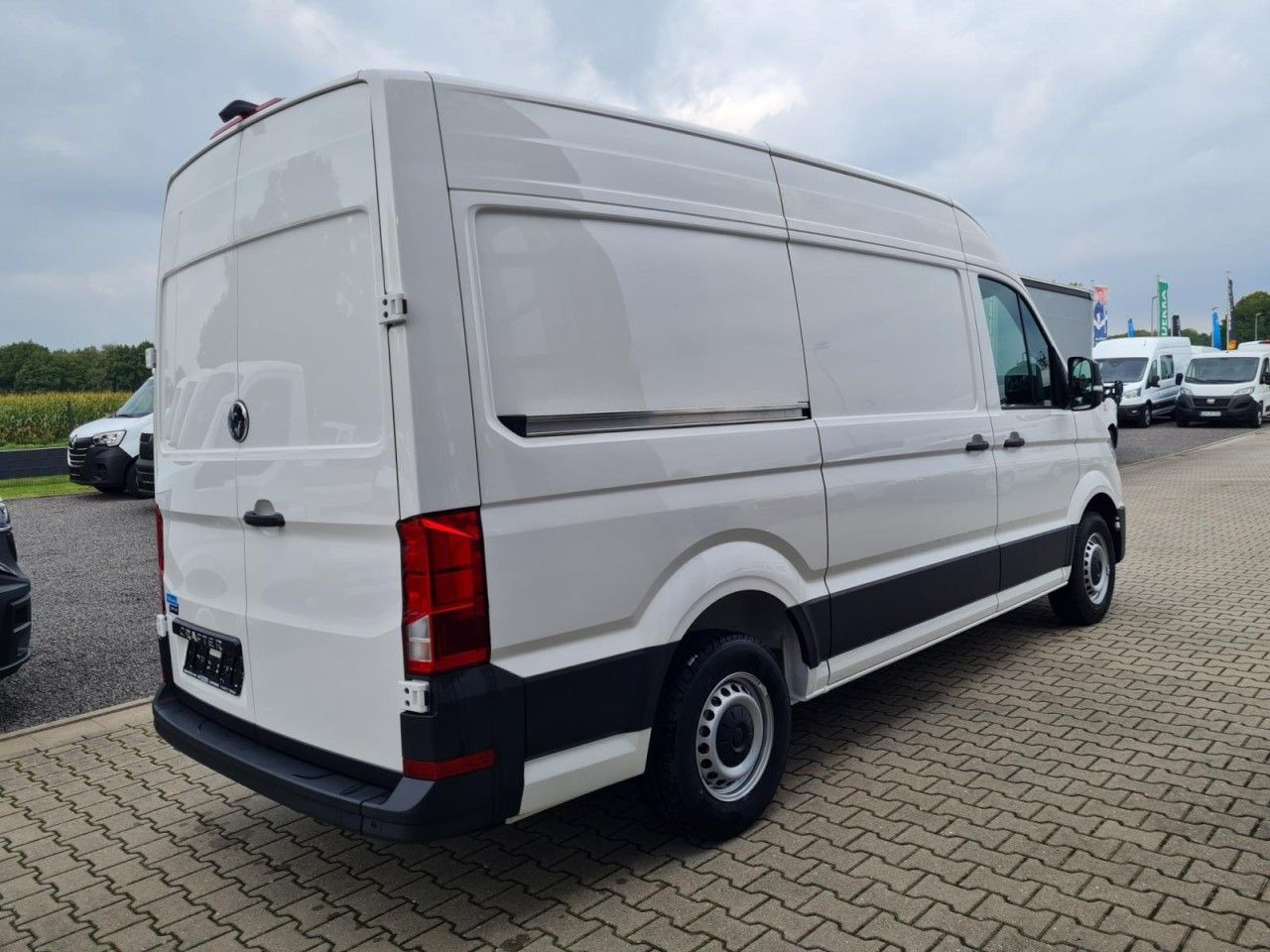 Volkswagen Crafter 35 Kasten TDI L3H3 LED TEMPOMAT AUTOMATI - Skåpbil: bild 4 Volkswagen Crafter 35 Kasten TDI L3H3 LED TEMPOMAT AUTOMATI - Skåpbil: bild 4