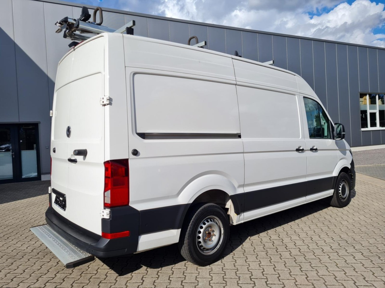 Volkswagen Crafter 35 Kasten TDI MR L3H3 NAVI TOUCH KAMERA - Skåpbil: bild 4 Volkswagen Crafter 35 Kasten TDI MR L3H3 NAVI TOUCH KAMERA - Skåpbil: bild 4