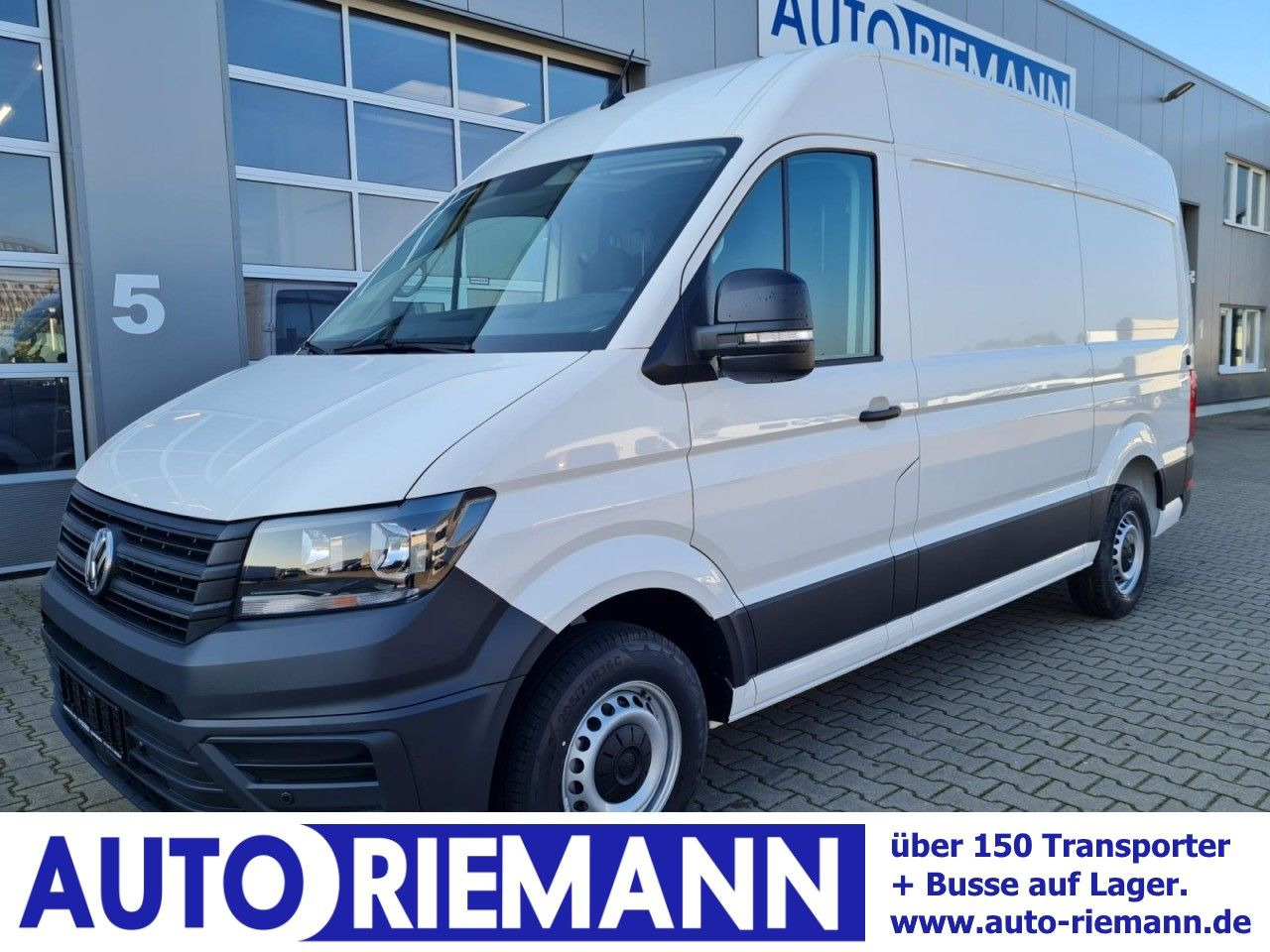 Volkswagen Crafter Kasten TDi MR Automatik KAMERA TEMPOMAT - Små skåpbil: bild 1 Volkswagen Crafter Kasten TDi MR Automatik KAMERA TEMPOMAT - Små skåpbil: bild 1