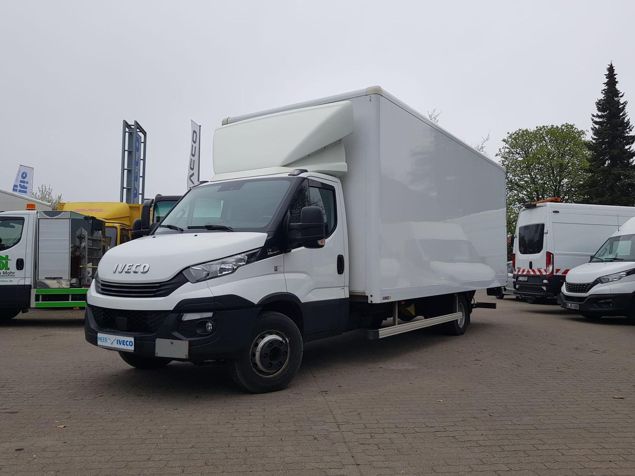 Iveco Daily 70C18HA8/P Koffer, Luftfederung, Kamera - Volymskåp: bild 1 Iveco Daily 70C18HA8/P Koffer, Luftfederung, Kamera - Volymskåp: bild 1