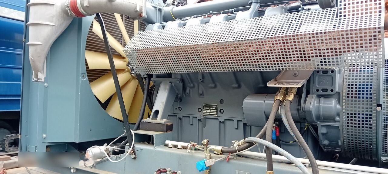 Ny Elgenerator MAN MAN Generator Set Stamford 640 KW 800 KVA Diesel, 2017 Model, 931 HP, 8000 kg, Low Hours, For Sale in Poland: bild 7