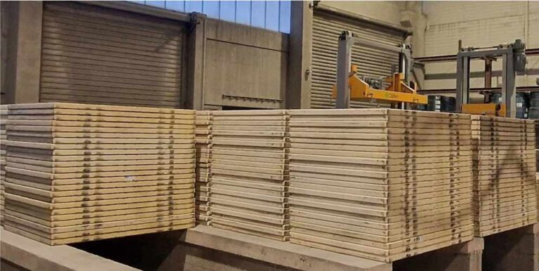 ASSYX DuroBOARD – Production boards for block production lines / Unterlagsplatten für Steinfertigungsanlage - Betongutrustning: bild 1 ASSYX DuroBOARD – Production boards for block production lines / Unterlagsplatten für Steinfertigungsanlage - Betongutrustning: bild 1