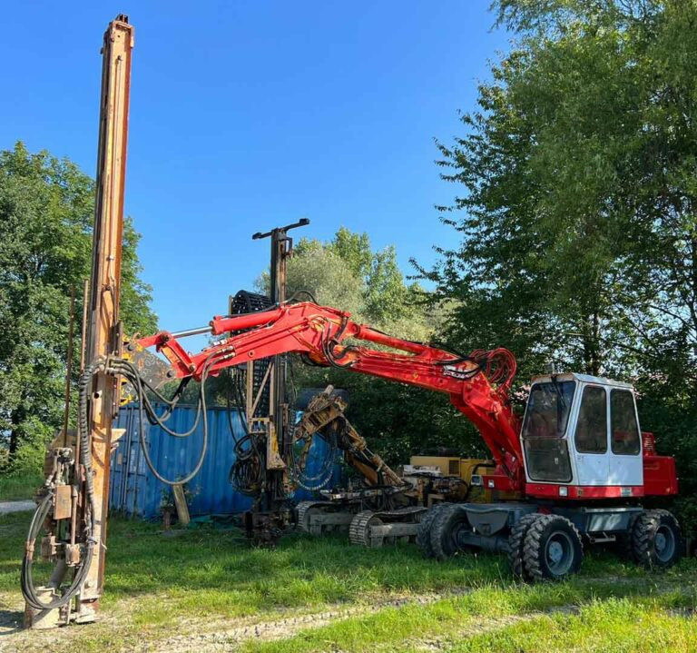 Atlas 1304 with Botec-Scheitza drilling mount / mit Botec-Scheitza Bohrlafette - Borrmaskin: bild 1 Atlas 1304 with Botec-Scheitza drilling mount / mit Botec-Scheitza Bohrlafette - Borrmaskin: bild 1