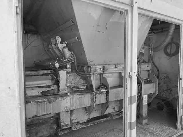 Presto-Pressen CC40V – Channel baling press / Kanalballenpresse - Maskin: bild 1 Presto-Pressen CC40V – Channel baling press / Kanalballenpresse - Maskin: bild 1