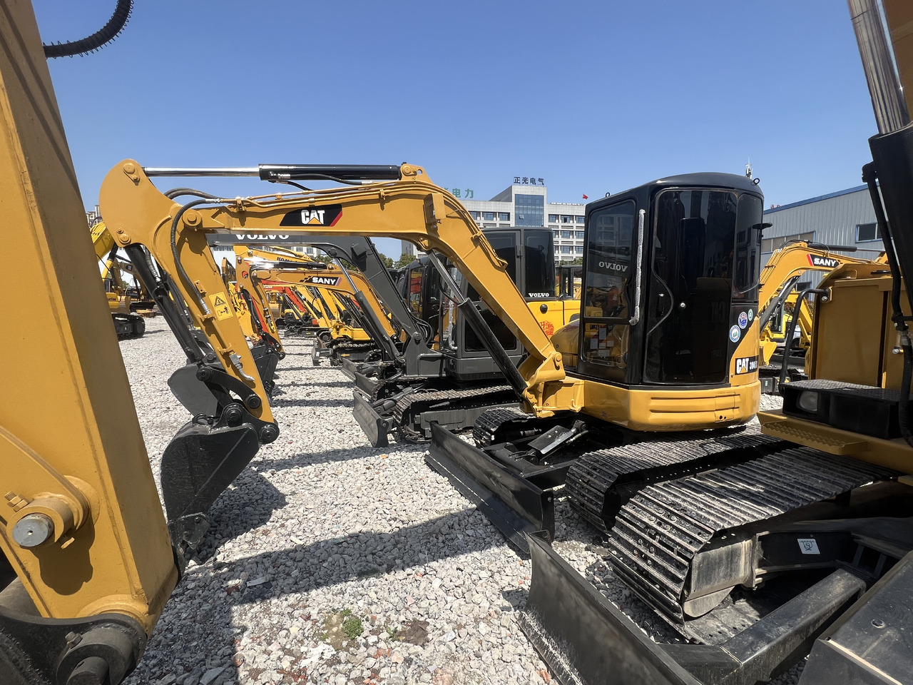 Minigrävmaskin Caterpillar 304CR: bild 8
