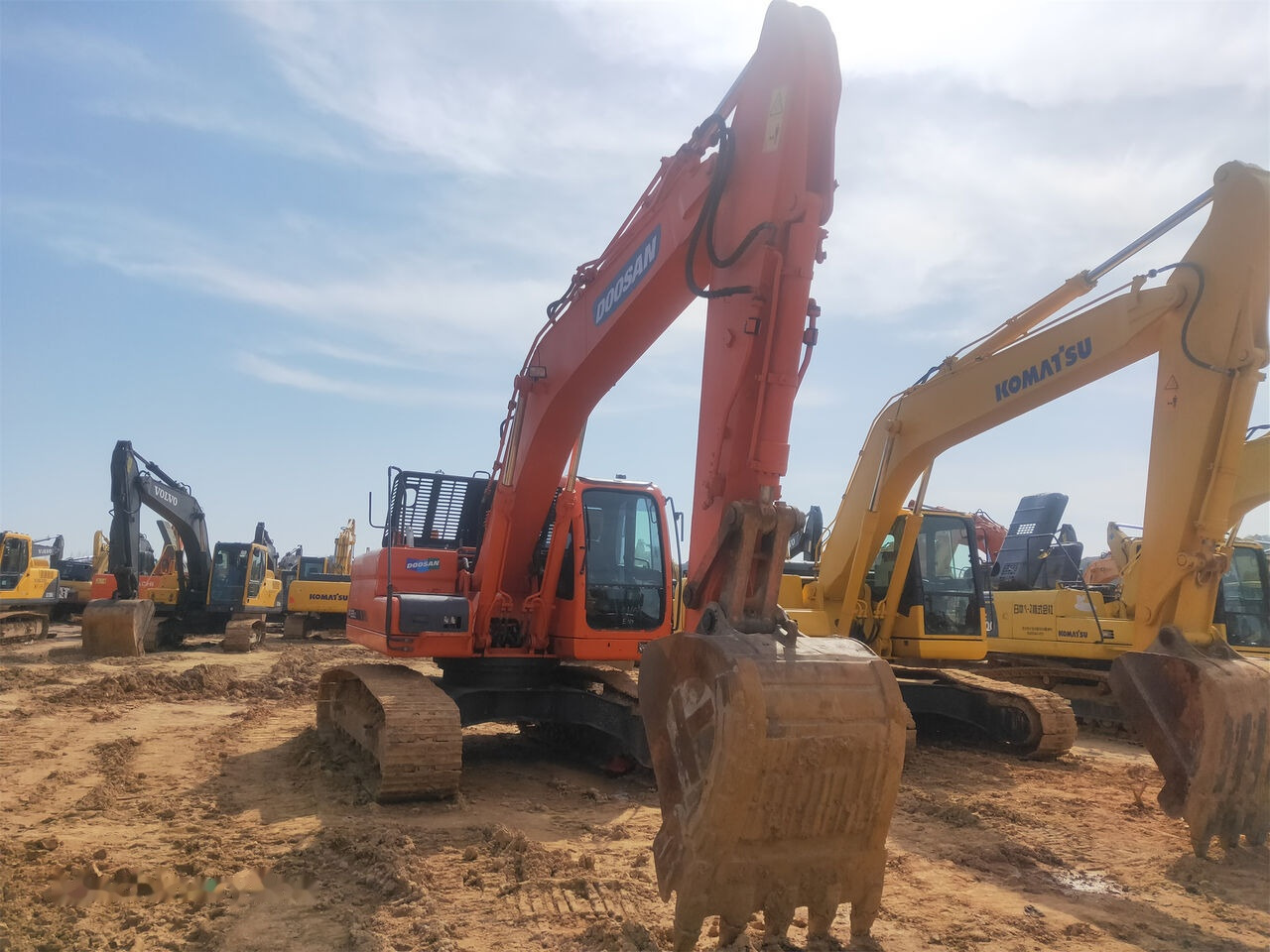 Doosan DX225LC - Bandgrävare: bild 5 Doosan DX225LC - Bandgrävare: bild 5