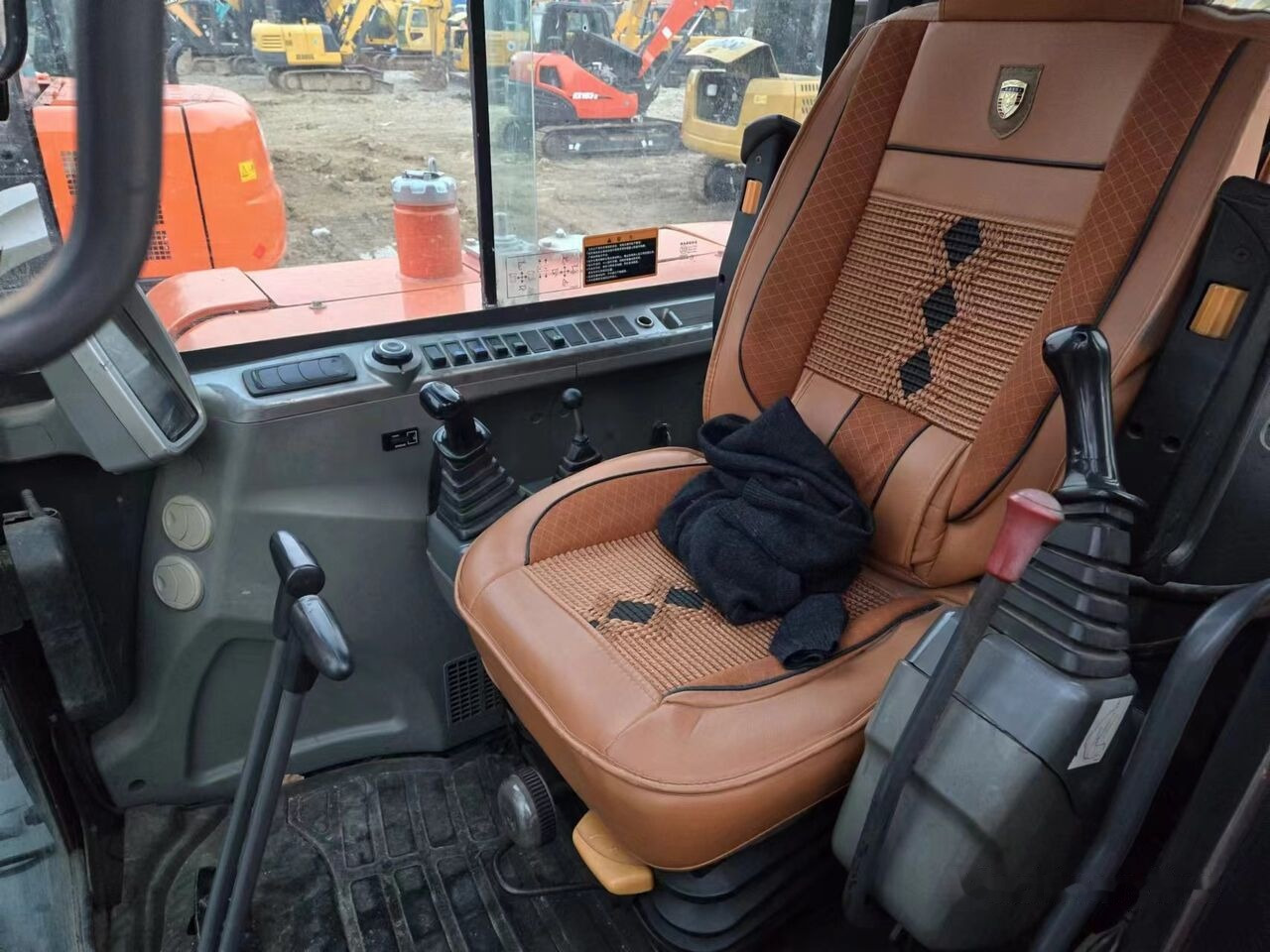 Doosan DX60-9 - Bandgrävare: bild 4 Doosan DX60-9 - Bandgrävare: bild 4