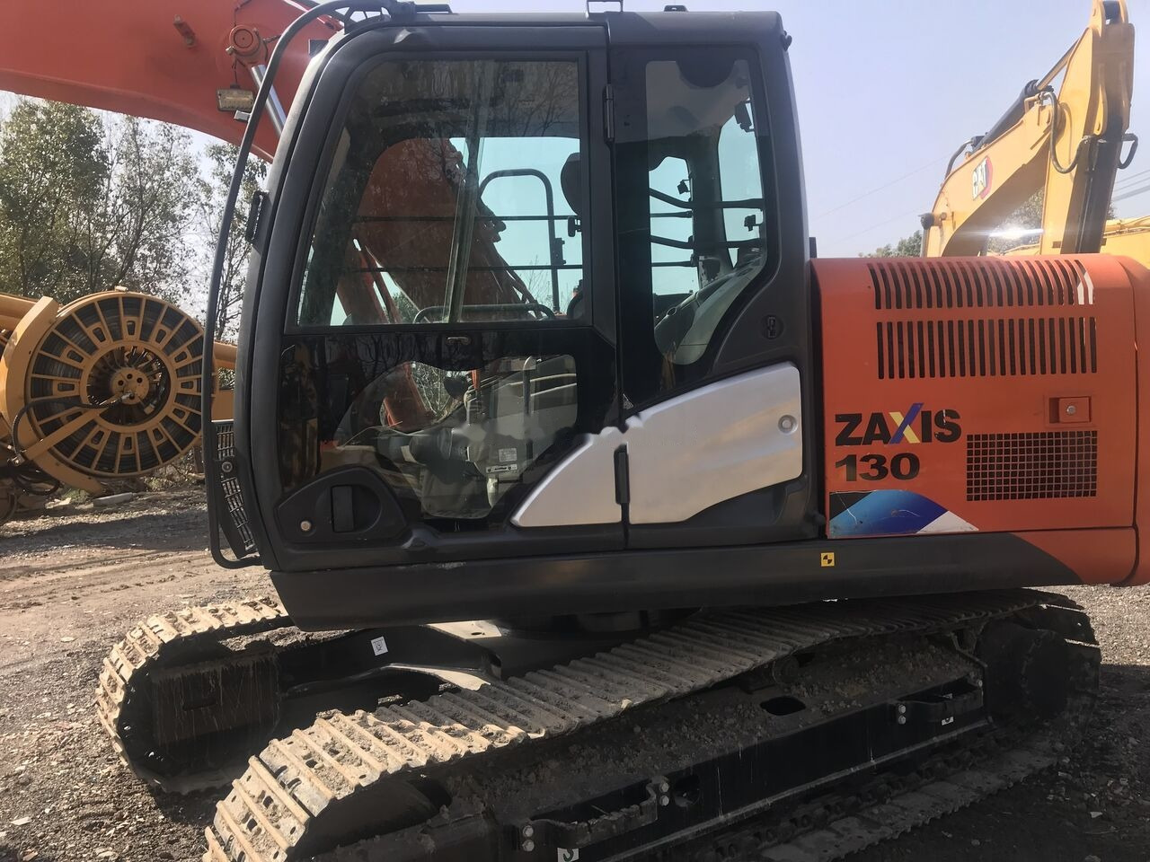 Hitachi ZX130 - Bandgrävare: bild 3 Hitachi ZX130 - Bandgrävare: bild 3