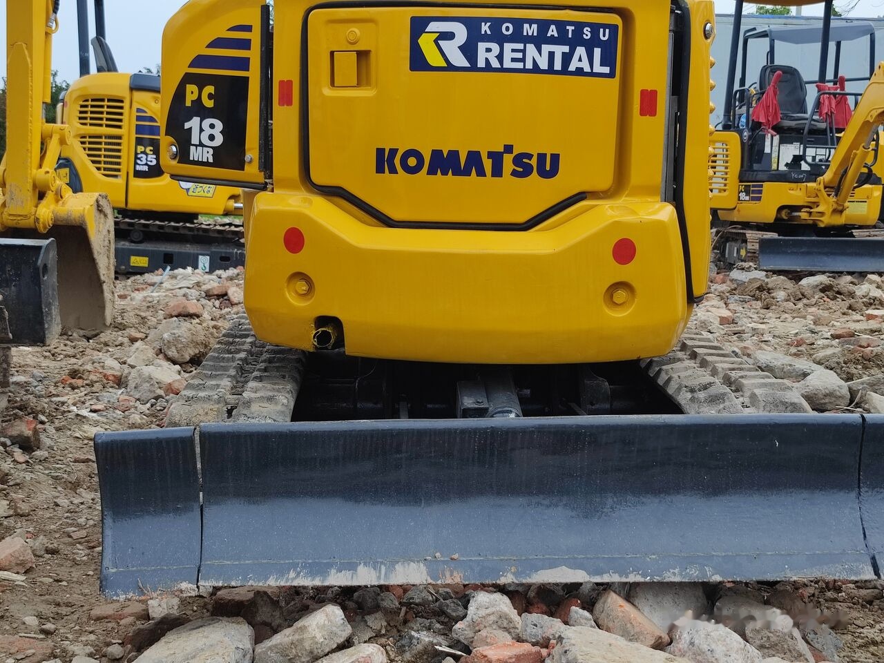 Komatsu PC18MR - Minigrävmaskin: bild 2 Komatsu PC18MR - Minigrävmaskin: bild 2