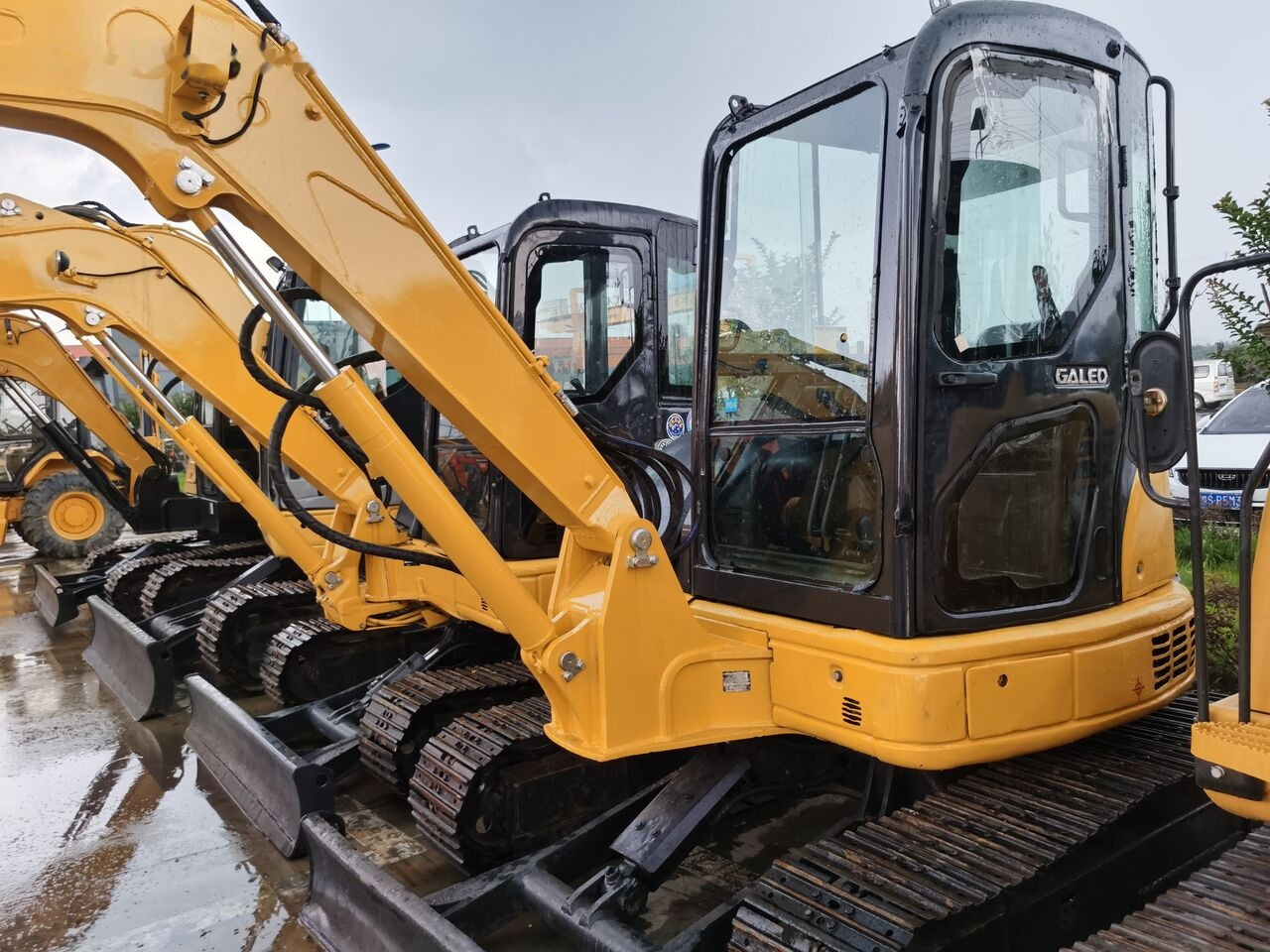 Komatsu PC50MR - Minigrävmaskin: bild 1 Komatsu PC50MR - Minigrävmaskin: bild 1