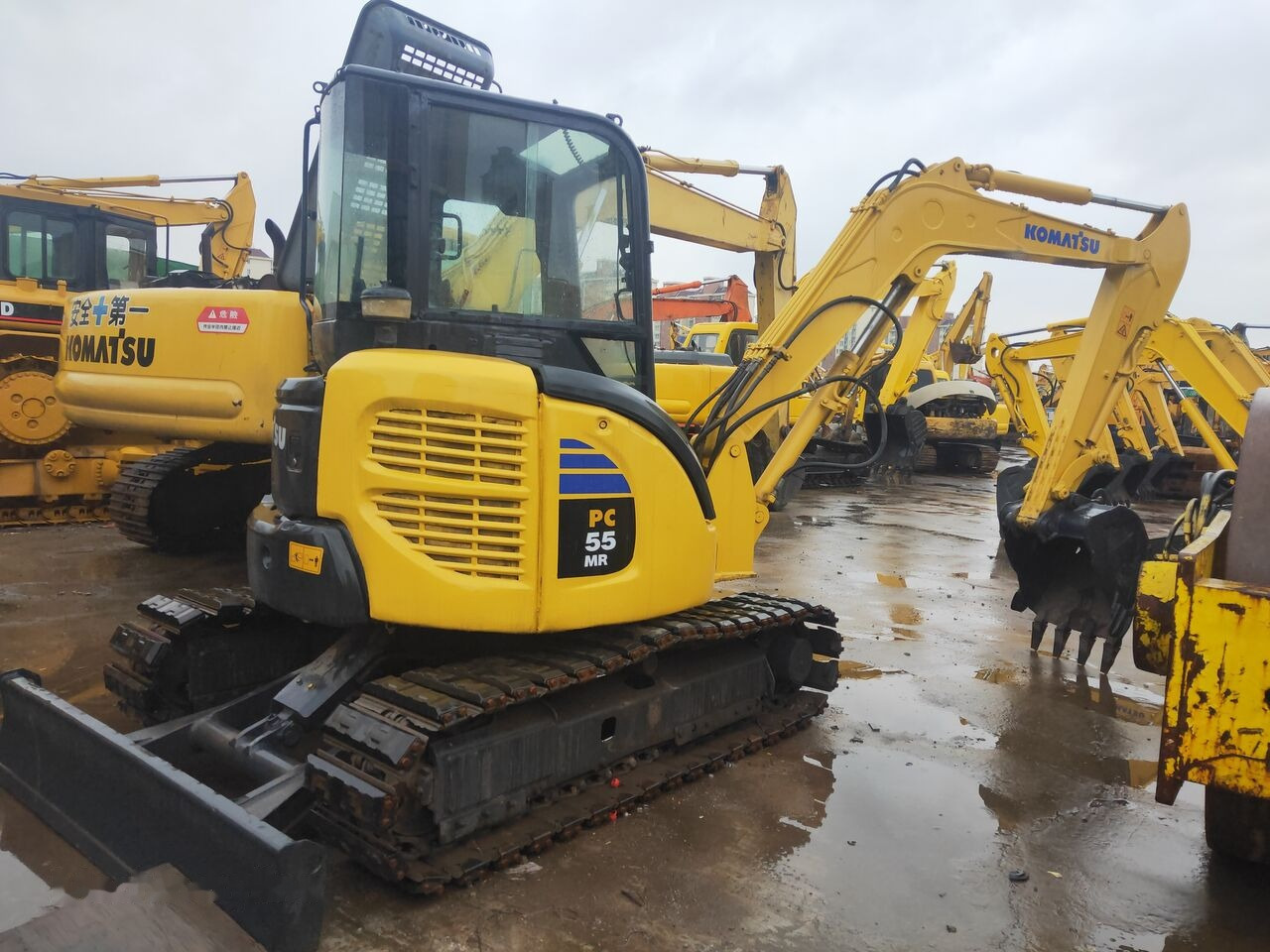 Komatsu PC55MR - Minigrävmaskin: bild 2 Komatsu PC55MR - Minigrävmaskin: bild 2